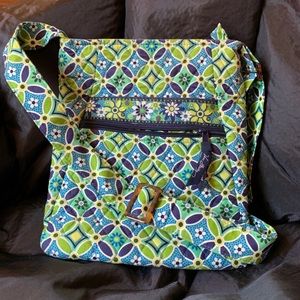 VERA BRADLEY: Daisy Daisy Crossbody Purse